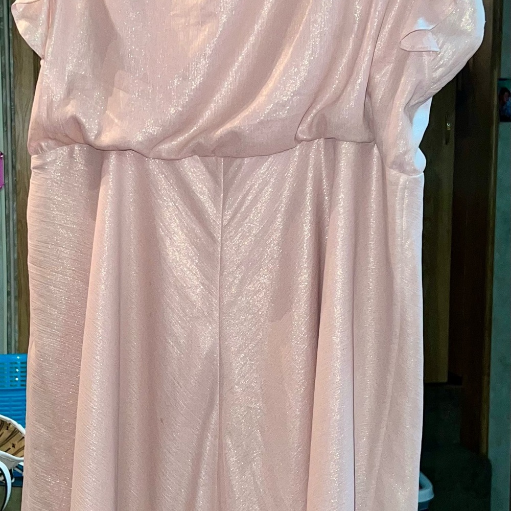 Dress - Picture 4 of 11